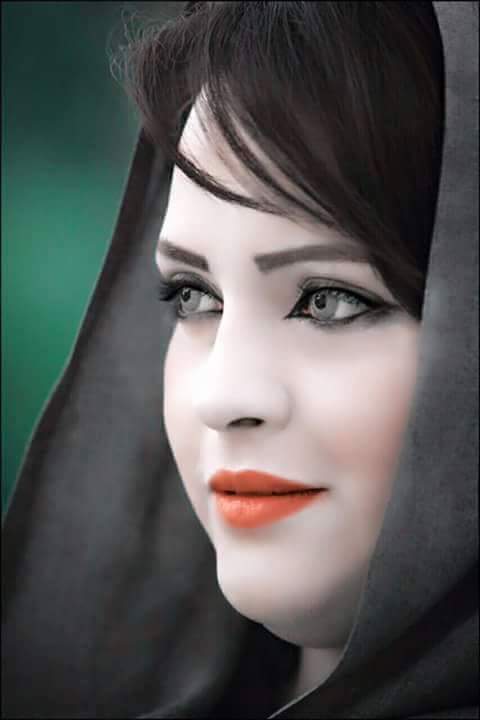 ALIAHMED707's tweet photo. ترف يالصورك ربك من العين
اخاف عليك من تمشي من العين
انا معذور يمدلل من العـــــــــن
ابوك الخلفك للناس اذيــــــــــــة https://t.co/5o1EK0OO5b