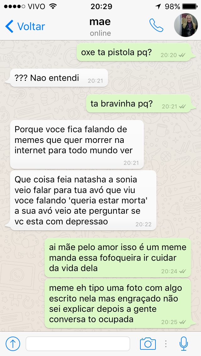 rajzinha's tweet photo. eu não sei mais oq eu faço da minha vida https://t.co/XIPHr49obi