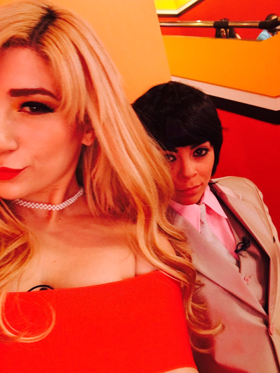 JazminconJ's tweet photo. #TodoCambia 💋 https://t.co/C1ZwUIR68v