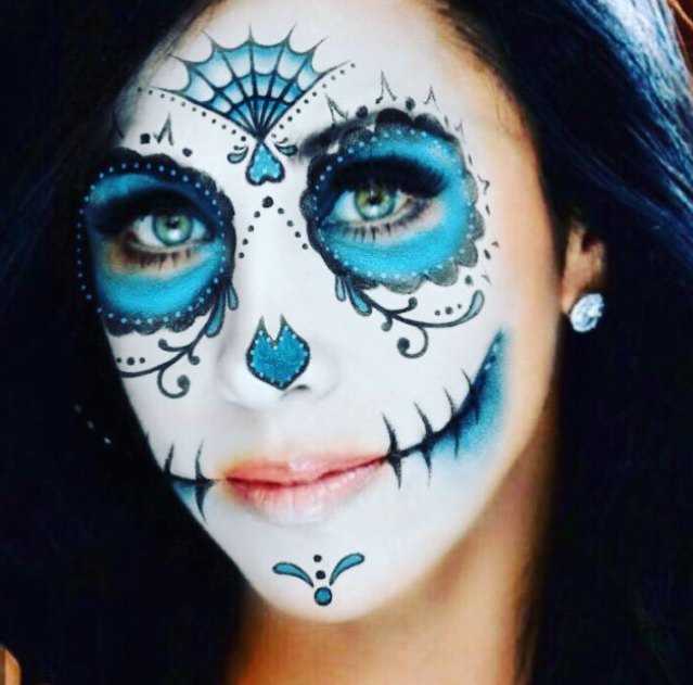 FansMoni_gt's tweet photo. Feliz tarde/noche #MoniFans pásenla súper en compañía de nuestra guapa amiga @monicanoguera ❤️ 💀 https://t.co/STJmVhKJXa