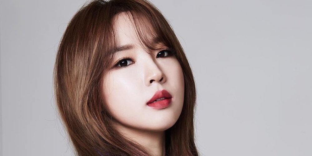 ONRPLAY's tweet photo. Jiyoon gets fans excited for her solo debut with a teaser image
https://t.co/kUBgMScrqa https://t.co/zT5CoHR6t6