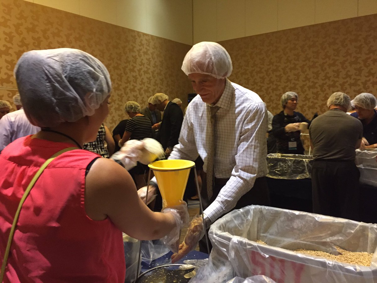 russsalzman's tweet photo. Stop Hunger Now project at the IREM Leadership Conference. Goal...10,000 meals #IREM2016 https://t.co/GOypT4ZDL5