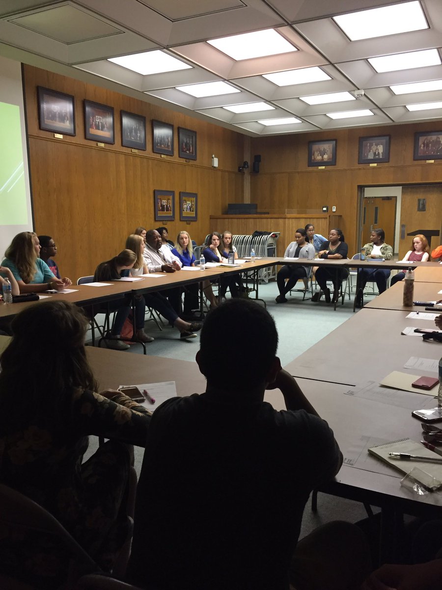 CalvertSuper's tweet image. Thanks to School Counselors Deahl of PHS, MacDonald of NHS and Douglas of CMS for talking with Student Advisory Council.