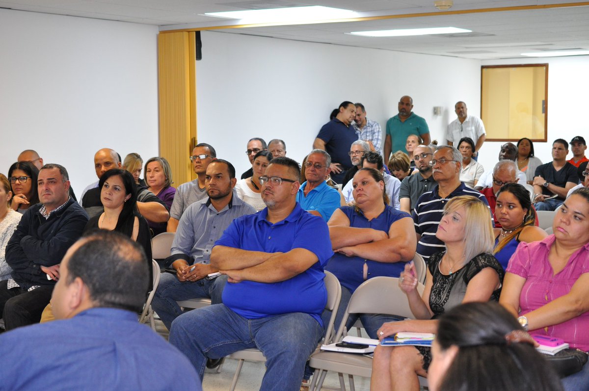 RayDaThird's tweet photo. Importante Reunión De GOVT Movilización. Ningún PNP Sin Transportación El 8 de Noviembre. @JMrodriguezrosa @KarimdvG https://t.co/gpKWK6zgQ5