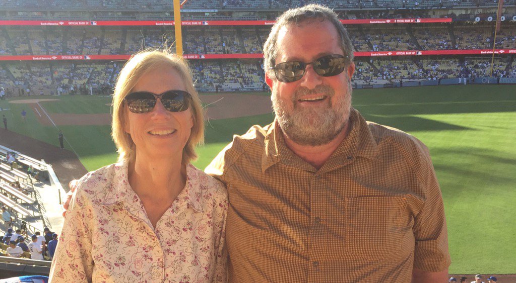 SteveTrossman's tweet photo. Fear not CUBS fans -- the cavalry has arrived at Dodger Stadium. https://t.co/YdImazFAiy
