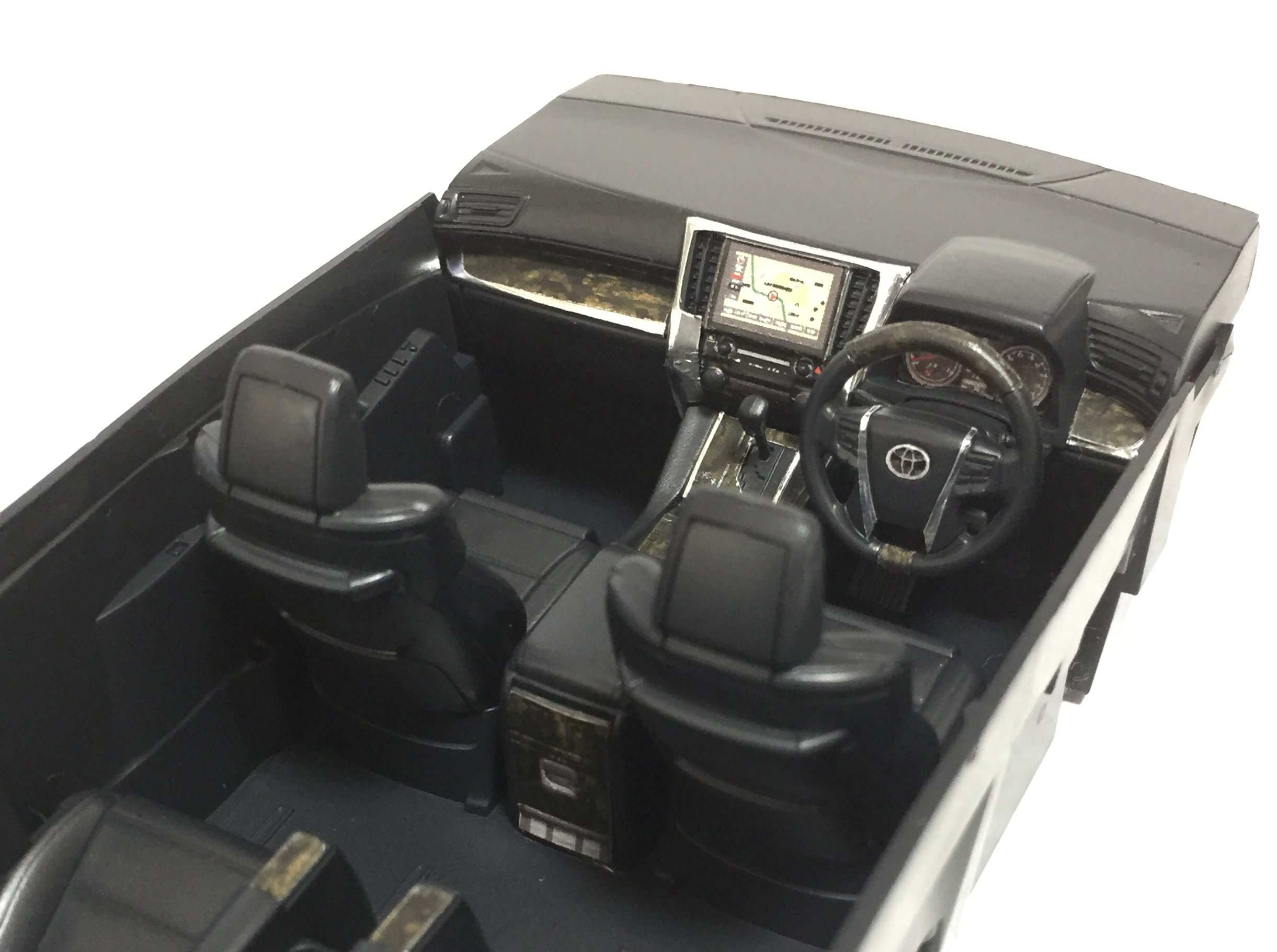 フジミ模型 公式 車next ヴェルファイア 未塗装 リアルシールで仕上げた試作品です 超光沢 内装のシールの馴染み具合をご覧ください 組み立てに接着剤も不要です 試作部品 試作シールを使用の為 製品とは一部異なる場合がございます