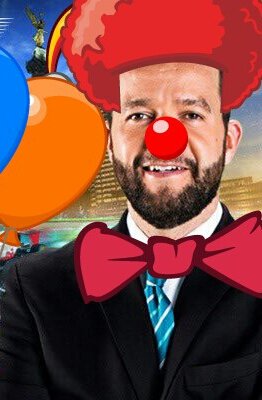 willy_1506's tweet photo. @UpalabraMX Ahora que  #EstaDeModa andar de payaso terrorífico tiene miedo mojarse pues no le vallan a #plajiar el maquillaje https://t.co/GDDaJCd5MN