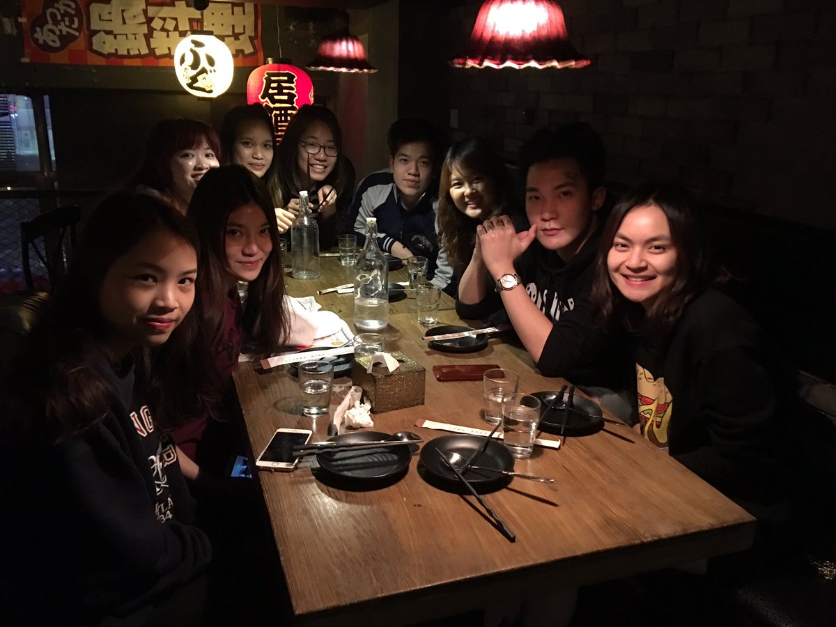 cinnsr's tweet photo. My birthday 20 years old❤️❤️ https://t.co/w37AjZmpGH