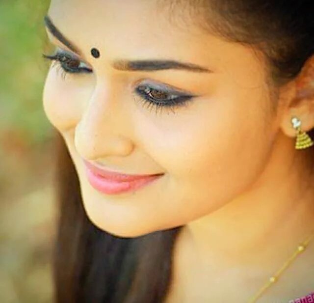 PrayagaRoseMartin (@prayagamartin) on Twitter photo 