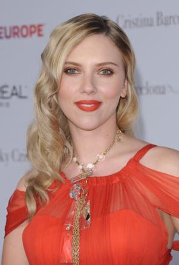 iamironman81's tweet photo. #ScarlettJohansson #QueensOfMarvel👸🏼

RT &amp; Follow @iamironman81 https://t.co/YxMSCoh3so
