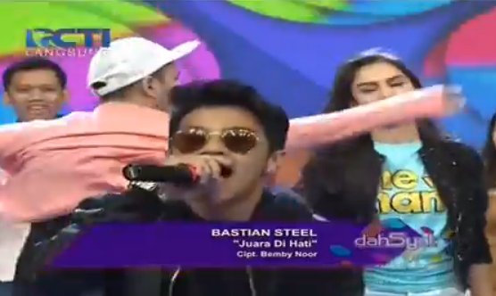 dahSyat tweet media