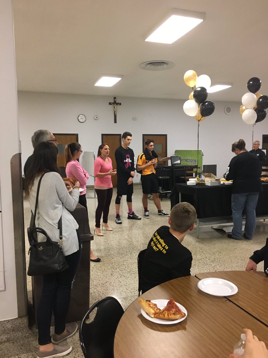 StCatsBVB's tweet photo. #Angelsbvb Senior Night celebration. Congrats to Luke and Hov! https://t.co/kftgFOqilp