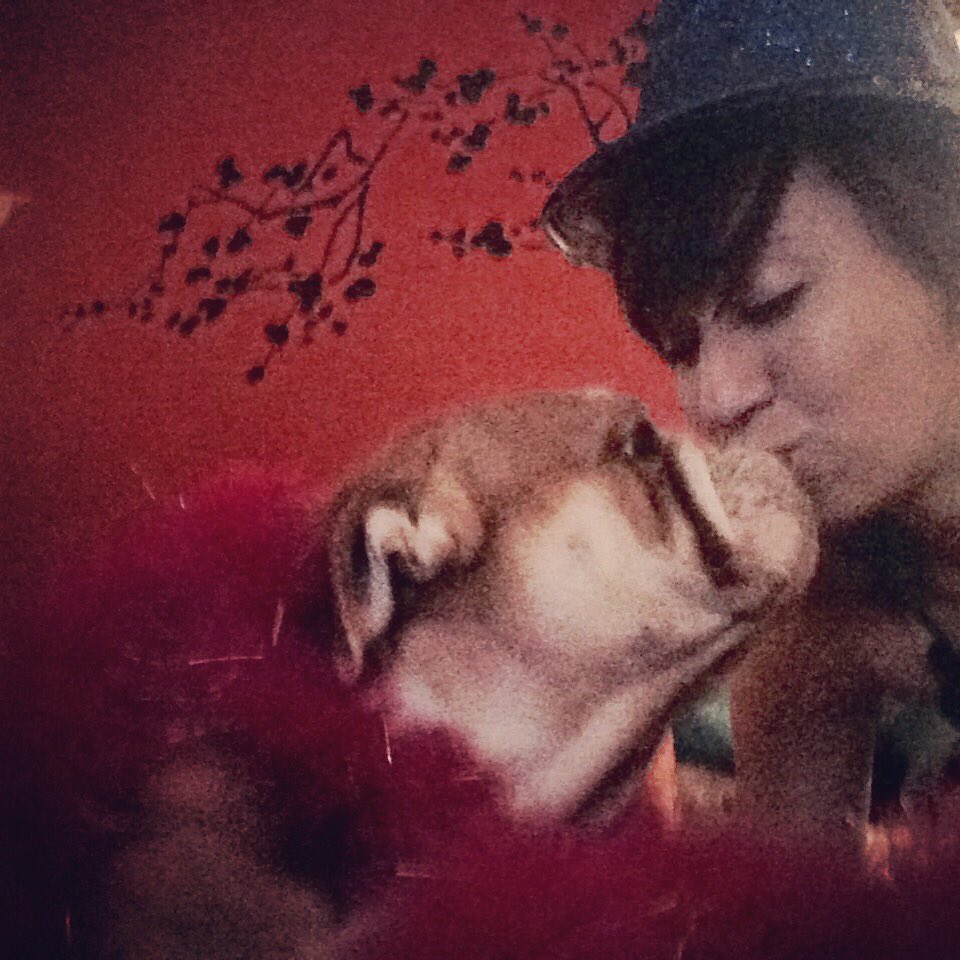 jenleivas's tweet photo. Amores como el nuestro https://t.co/D90M4fynCo