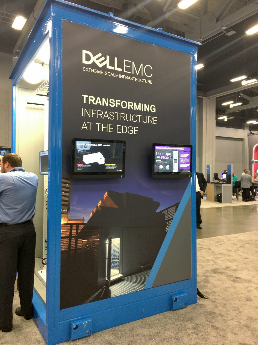 MrDavidLombardi's tweet photo. Talk about converged infrastructure?! This is really cool! Why just bring the solution to the DC when you can bring the entire DC 😁 #SuperCI https://t.co/AIGUoeMIa5