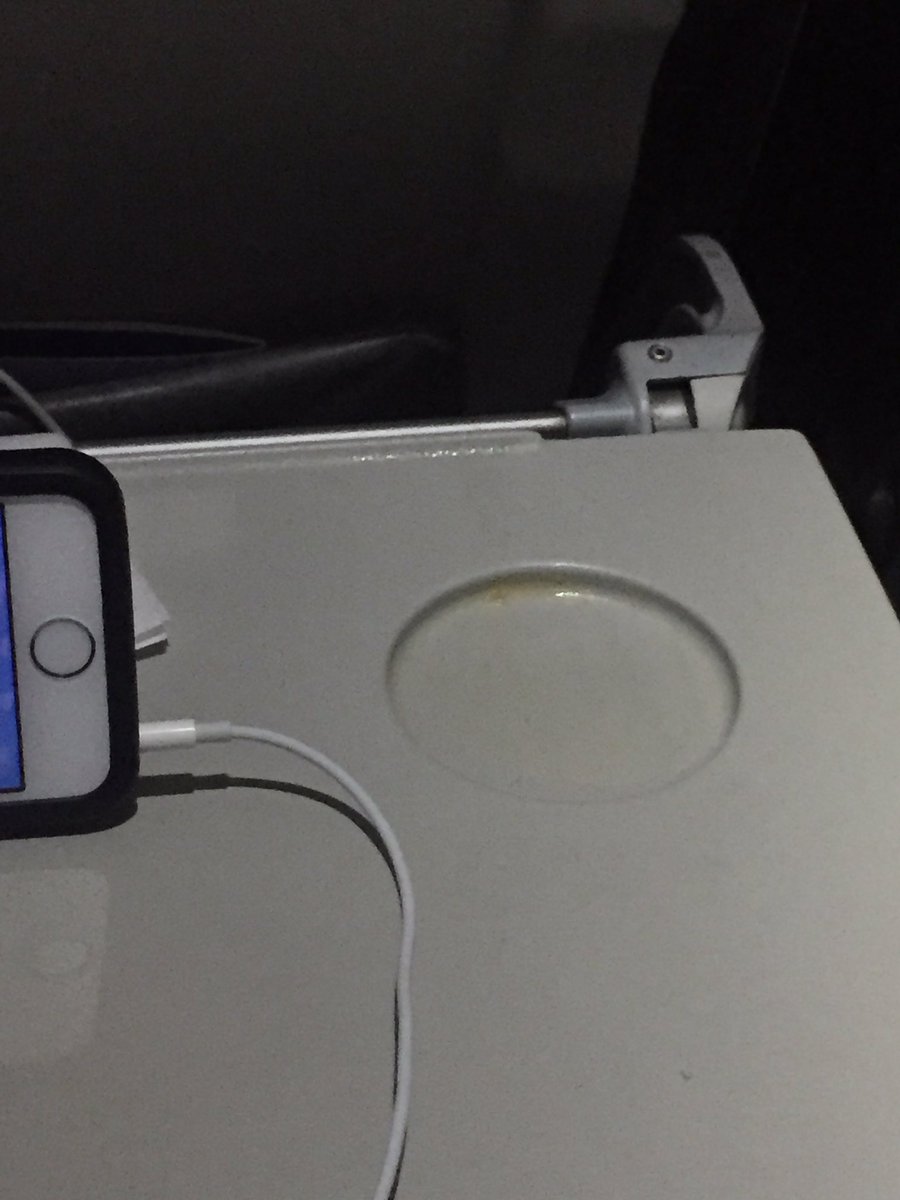 paulievnyc1's tweet photo. When was the last time someone cleaned this?!?! @JetBlue #flight65 https://t.co/0UDDZzOO2s