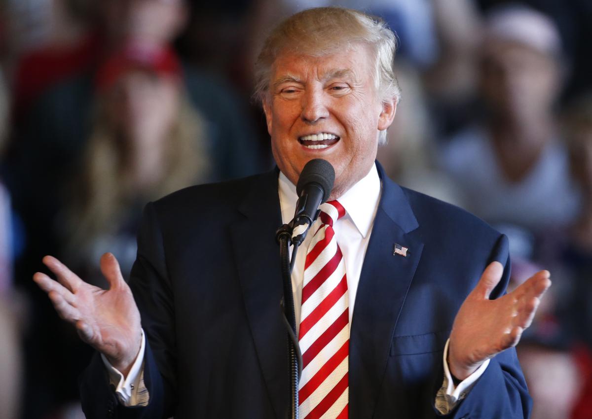 PolitiFact's tweet image. LIVE FACT-CHECK: The Pew report Trump cited found no evidence of voter fraud. bit.ly/2en7SqS