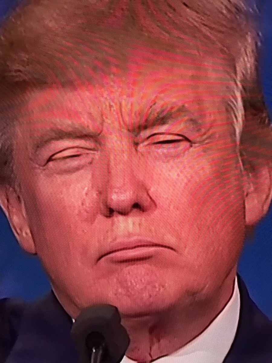 crazynate999's tweet photo. #DebateNight #tytlive I suggest a new phrase: resting Trump face
#restingtrumpface https://t.co/aDlEy7WQod