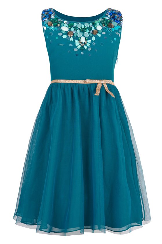 سيدات الموضة tweet media