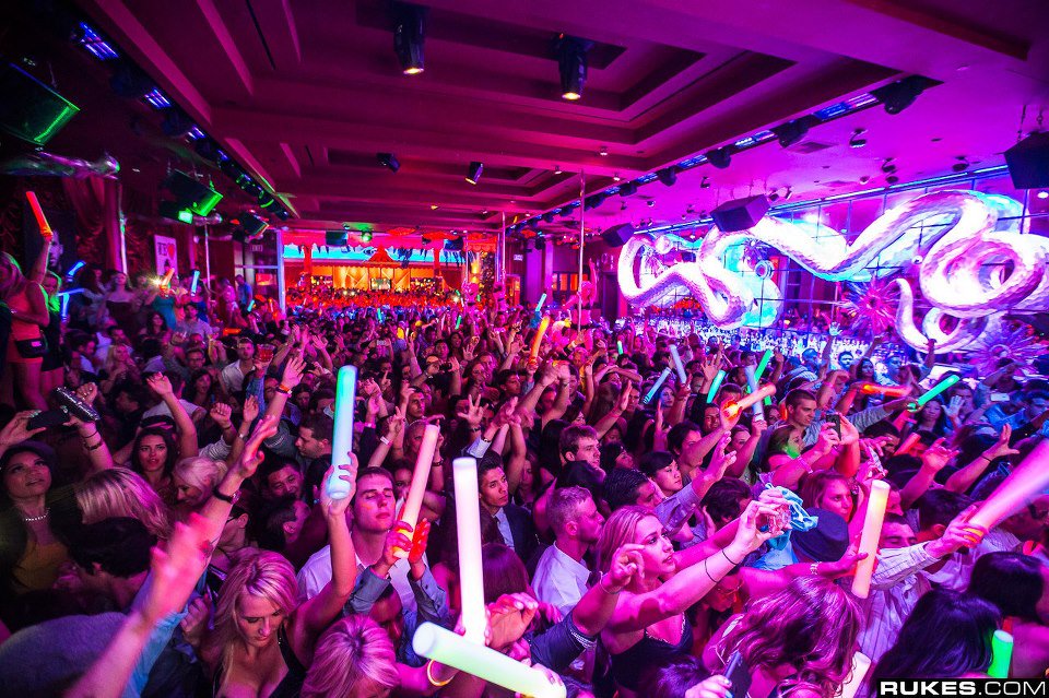 What’s On This Weekend: #Vegas #EDM picks for Oct. 19-23 bit.ly/2dPwadp