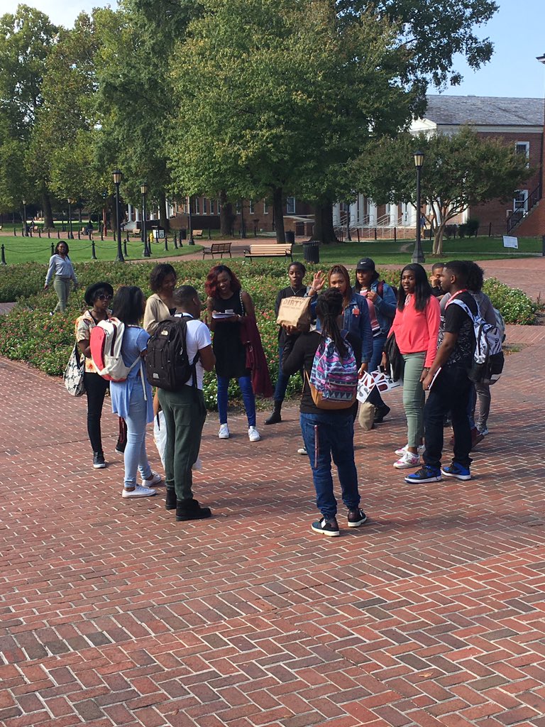 SuitlandCS's tweet photo. Suitland visited UMES today! Got to spend time with Mr. UMES...Suitland Alum Joseph Marks! #UMES https://t.co/UzGLbAhO9l