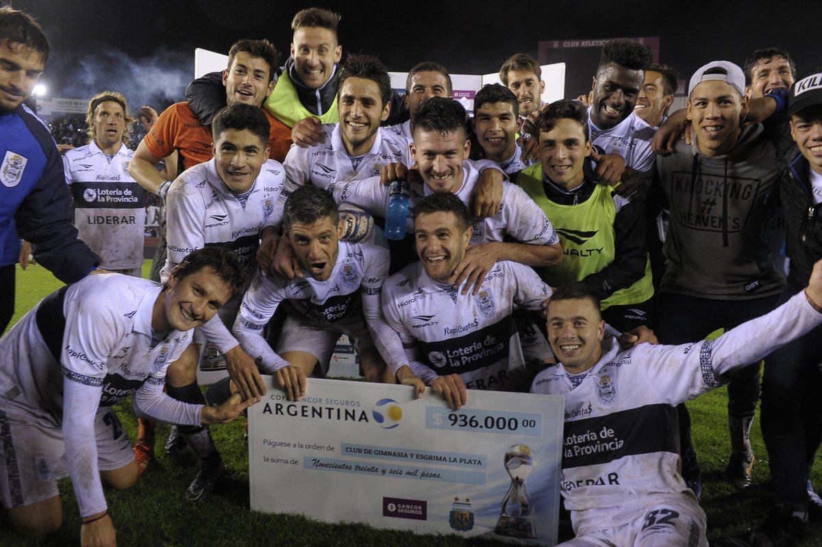 SomosLobosCGE's tweet photo. #CGE #GELP | PARTIDO HISTORICO ~ El Lobo por primera vez esta en cuartos de final de la Copa Argentina https://t.co/CrgEPITgxs