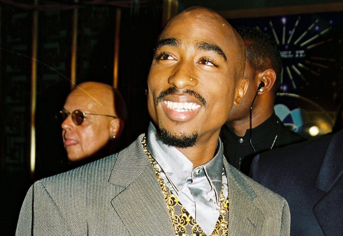 allhiphopcom's tweet photo. Tupac Shakur Nominated For Rock &amp; Roll Hall Of Fame Class Of 2017 https://t.co/p3BI4U1UMV https://t.co/aF0JtSxTQS