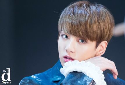 headliner_jk's tweet photo. 오늘도 짤줍💕 #정국 https://t.co/Ll19JVC2Ca