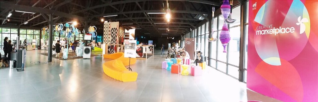 DesignWeekPH's tweet image. The Creative Marketplace at HallONE is now open! Come drop by and check out interactive installations by our event partners. #DesignWeekPH