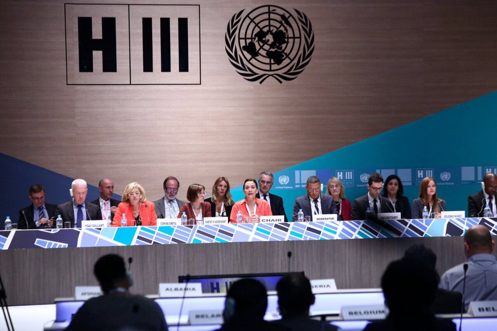 Con <a href="/gabimichetti/">Gabriela Michetti</a> en #Habitat3 participando de la discusión de la #NuevaAgendaUrbana