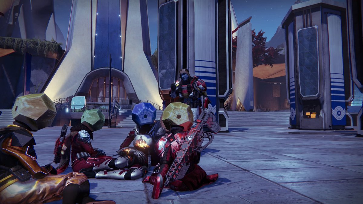 ajparkin11's tweet image. Looks like the festival of the lost has made an early appearance @Bungie playin dress up. #MasterRahool #Titan4Life #destiny #destinythegame