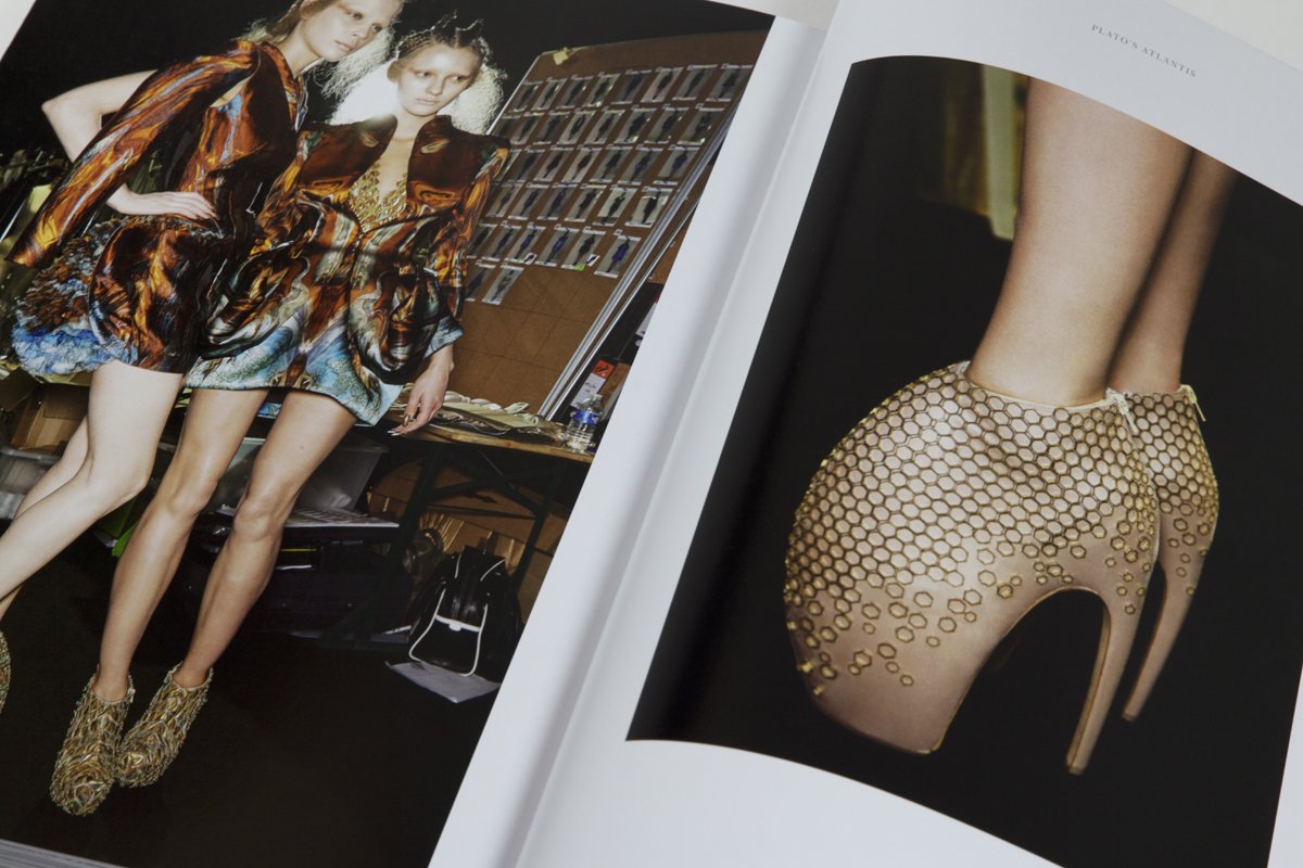 Thames & Hudson on X: It's finally here! ALEXANDER MCQUEEN UNSEEN is out  today!  / X