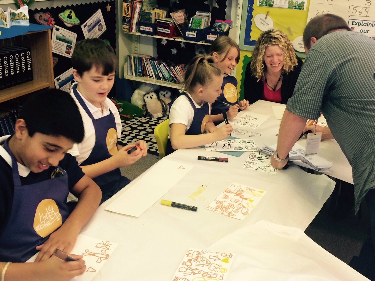 We're having far too much fun this morning in 'street art' class at Woodbridge school as part of <a href="/oftonfestival/">ofton festival</a> thanks to <a href="/CoalfieldsRegen/">Coalfields Regeneration Trust</a>
