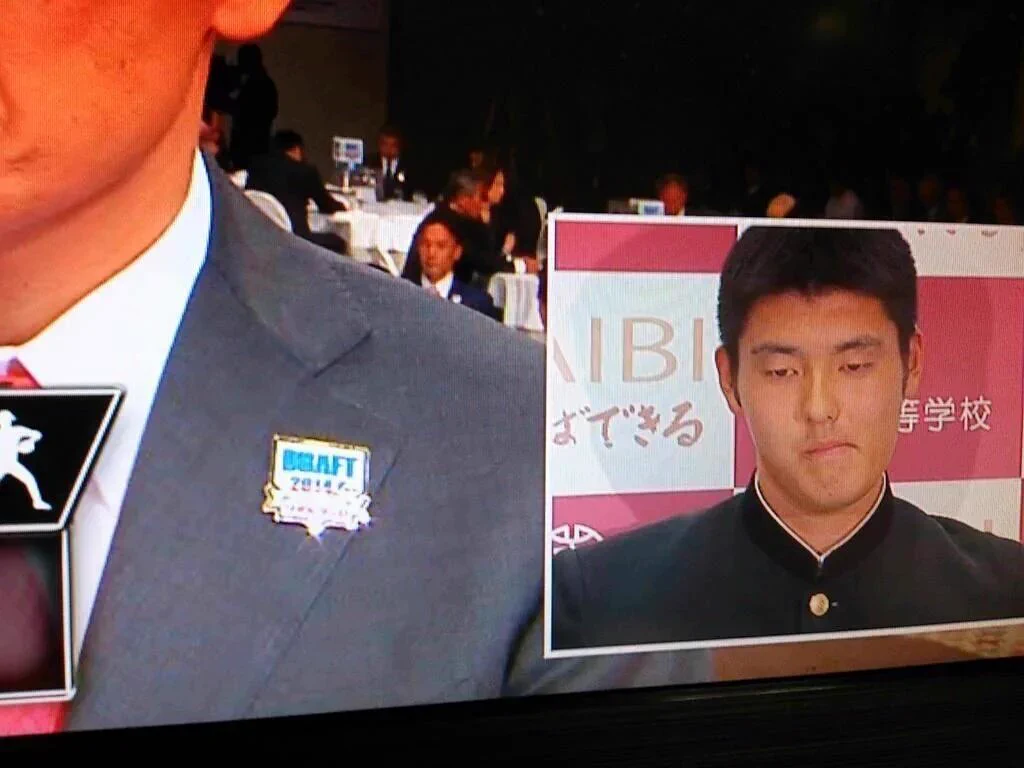 ドラフトも終了したということで…楽天に今まで1位指名された選手の表情がこちらｗｗｗ