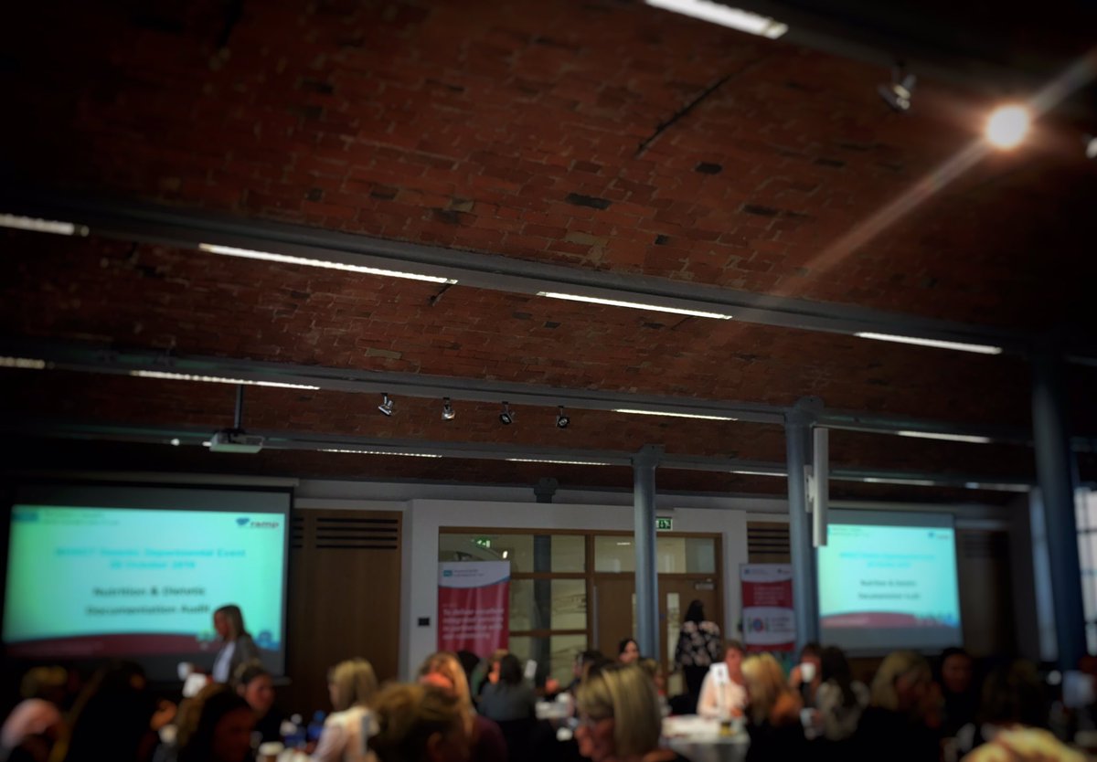 _Emer_x's tweet photo. Looking forward to #nhsct #dieteticevent16 https://t.co/00hadgL5Pd