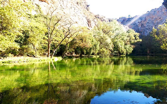 mipepecar's tweet photo. Disfruta al completo del Monasterio de Piedra. ¡Te lo contamos en el #BlogPepecar! #AmigoMonDePiedra @MonDePiedra https://t.co/lcmHp1IcfV https://t.co/Z2UfuTJJT2
