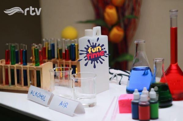 langitRTV's tweet image. Kangen dengan #funexperiment Cyra? Fun friends jgn lupa tonton @funtime_rtv hari ini ya..