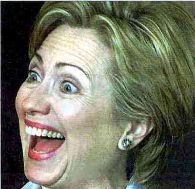 jillwilhelm's tweet photo. Is it just me or is the a resemblance? 👇🏻#debatenight #debatenight2016 #CreepyClinton https://t.co/wN0G54HpHk