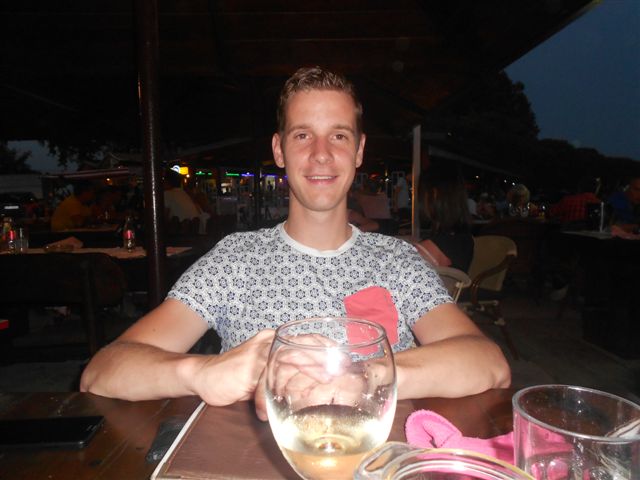 #JorisvandeVoort van <a href="/hmvv1929/">HMVV1929</a> is onze #spelervandeweek: 
trompettercup.wordpress.com/2016/10/20/spe…
@kiekerjan1960 <a href="/Trompettercup/">Trompettercup</a> <a href="/KempenFMsport/">KempenFMsport</a>