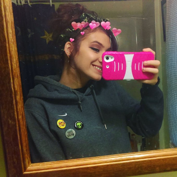 😇 https://t.co/TgVQBA1qtr<a href="/tag/relationshipgoals"class="tags"><span>#relationshipgoals</span></a>