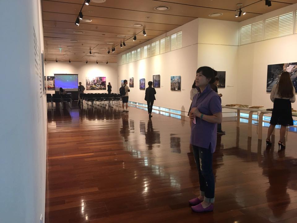 IICSeoul's tweet photo. <경계 없는 도시들: No East, No West>展 #다비데브라만테 #아티스트토크 #ArtistTalk by #DavideBramante https://t.co/jJsZqWF4N4