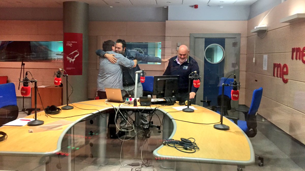 Escribe email Loza de barro enchufe radio clasica el salvador En