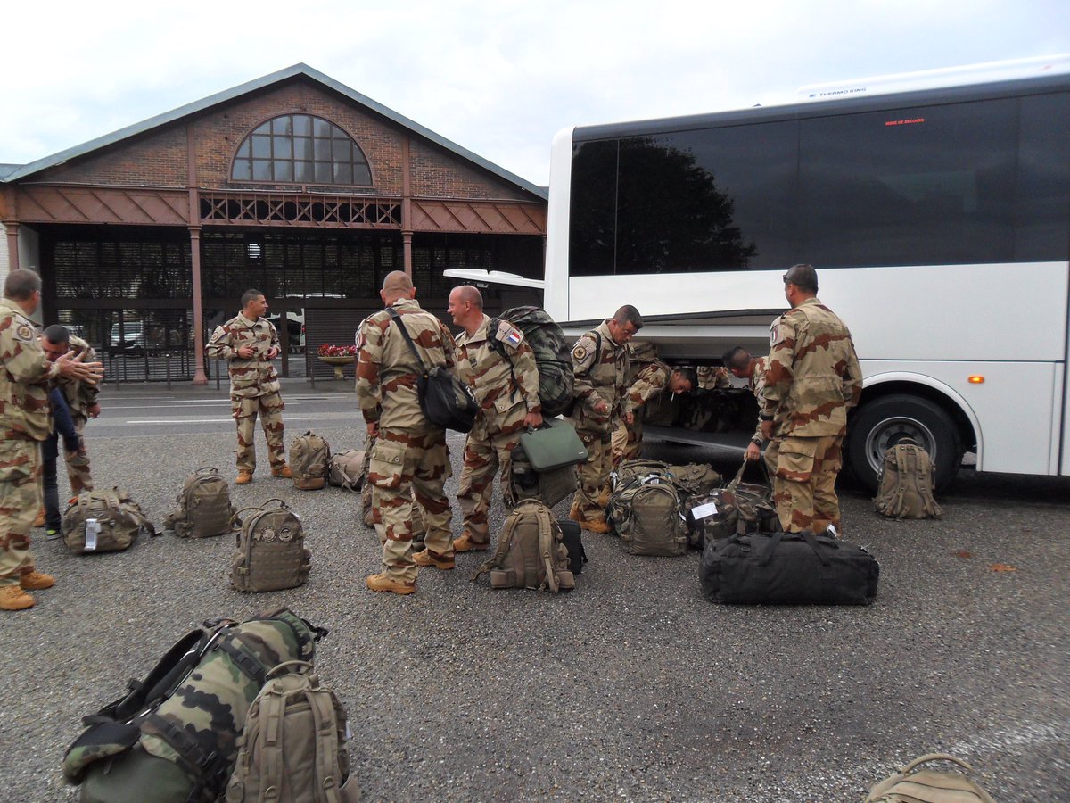 Gouv_mili_Lyon's tweet image. Le retour des maintenanciers du #BATLOG #Barkane au #7RMAT.
wp.me/p4H9wY-313