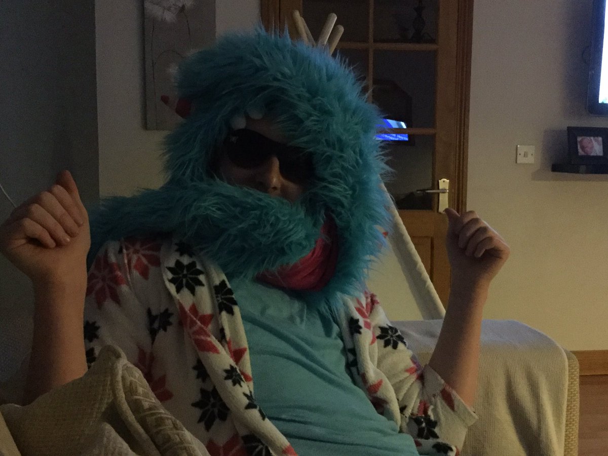 doncald15's tweet photo. @ELCUK #toycameraday my little girl taking pictures of her big brother https://t.co/gZFtmCLluz