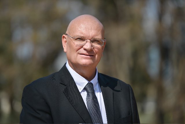 BartierCCIVar's tweet photo. Lettre ouverte de Philippe Bartier, "à l’ensemble de mes colistiers et de mes nombreux soutiens" 
https://t.co/NmluvAHaJl #CCI #Var https://t.co/vbxy8IelN6