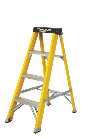 YoungmanGroup's tweet photo. Don't compromise with your safety. #Youngman Fibreglass ladders have non-conductive stiles up to 30,000 volts. https://t.co/BmJT8thCmq https://t.co/h8YYzerj3F