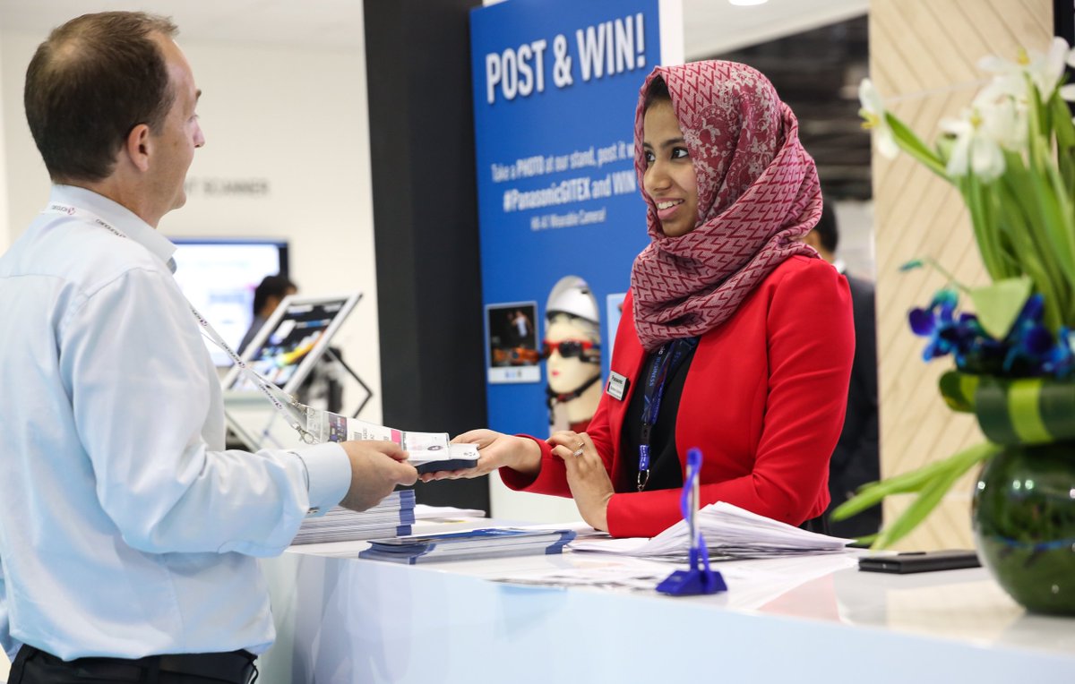 KondukoSA's tweet image. #Overheard @ #GITEX2016: &quot;With Konduko, we can relax and talk to customers instead of taking notes.” #DigitalHandshake #Tradeshows