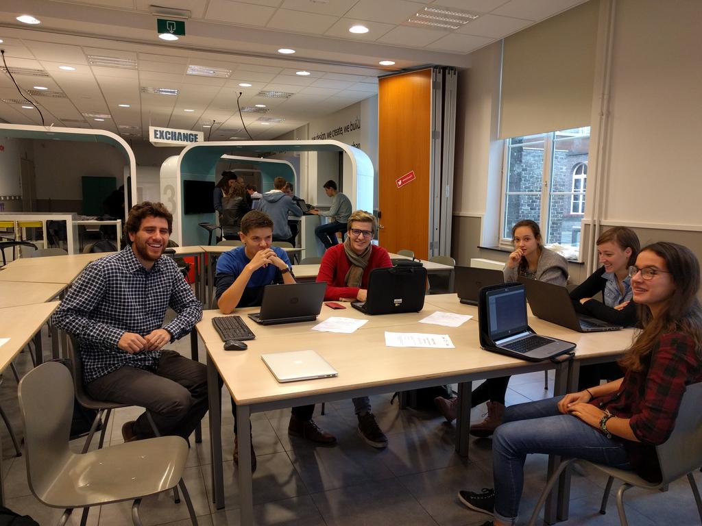 Joos_VC's tweet image. @school21_0 is ready for the #handsonhack