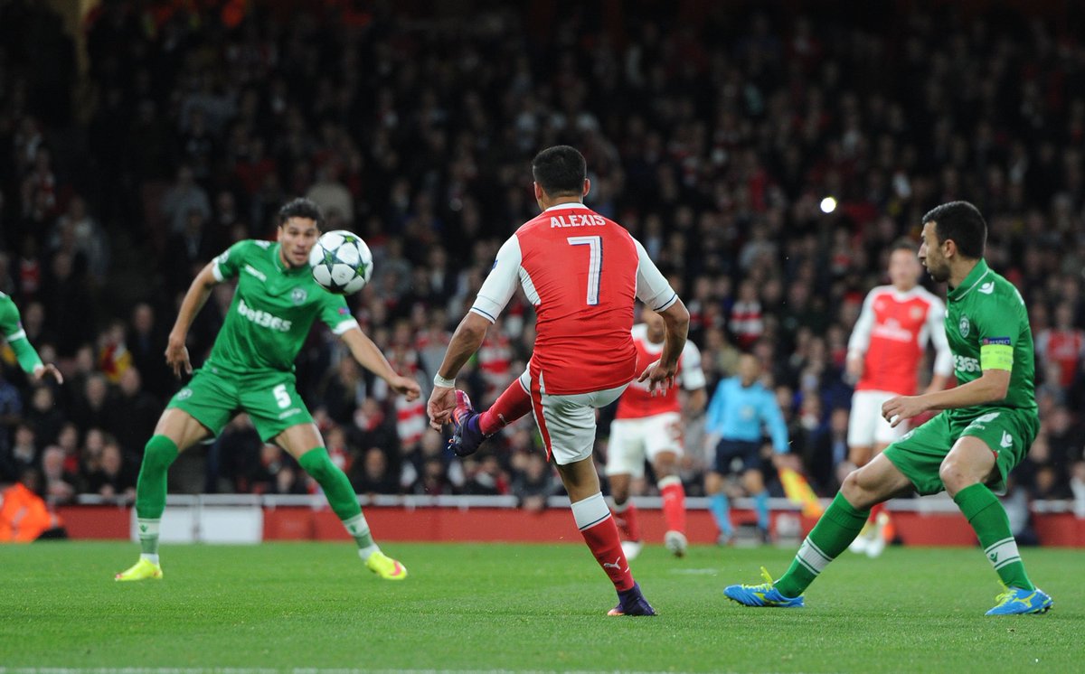 This <a href="/Alexis_Sanchez/">Alexis Sánchez</a> chip was ______

#AFCvLUD