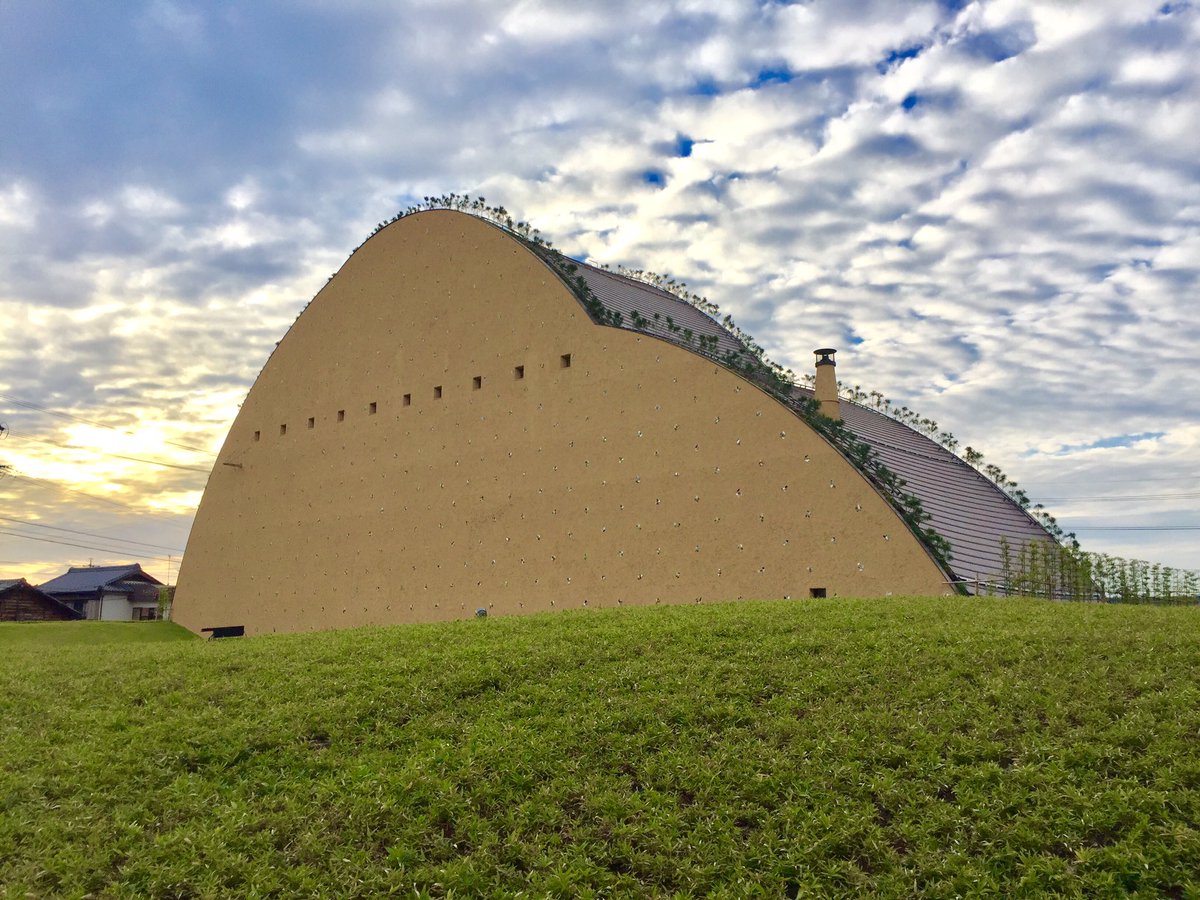 タイル 多治見市タイルミュージアムにてタイル 作品展のフライヤーを置かせて頂きました 最後の写真のネオンの展示も10月31日まででした タイルミュージアムからスワンタイルカフェに訪れてタイルに浸る一日を過ごしてみませんか タイル 多治見市タイルミュージアムにてタイル 作品展のフライヤーを置かせて頂きました 最後の写真のネオンの展示も10月31日まででした タイルミュージアムからスワンタイルカフェに訪れてタイルに浸る一日を過ごしてみませんか
