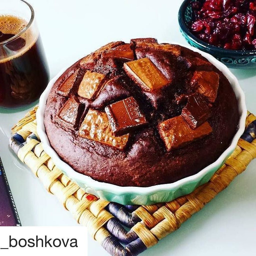 #Repost <a href="/dani_boshkova/">dani_boshkova</a> with <a href="/repostapp/">Repost</a>
・・・
banana oat bread with a looots of cocoa and cho… instagram.com/p/BLxz3PNgfyw/